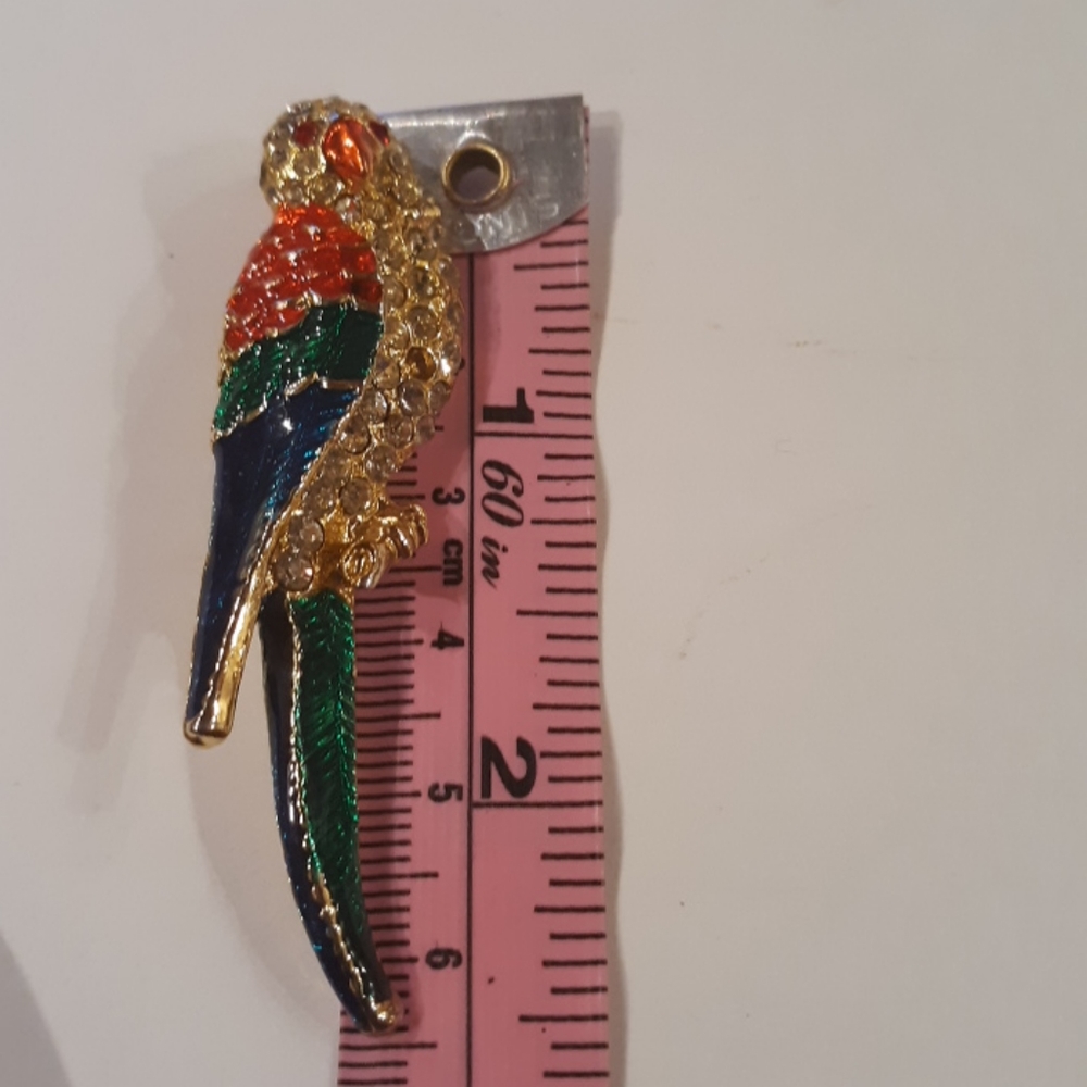 Pin - Picture 5 of 5